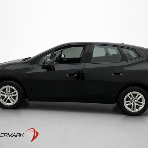 BMW 225e e xDrive 245hk B-Kamera Navi Carplay