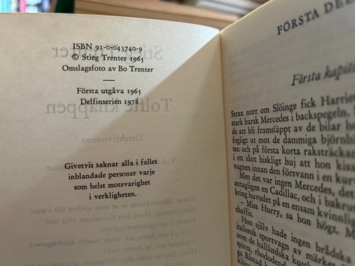 Tolfte knappen av Stieg Trenter, bok, Very good plus