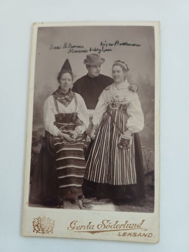 Antikt Foto, Leksand folkdräkter