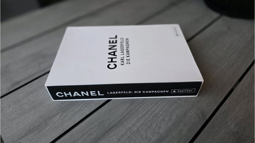 CHANEL: Karl Lagerfeld - Die Kampagnen Inbunden Tyska utgåvan