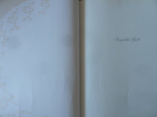 SAGOLIKT GOTT, FAVORITTÅRTA MED MADEIRAKRÄM, BOK, 2001