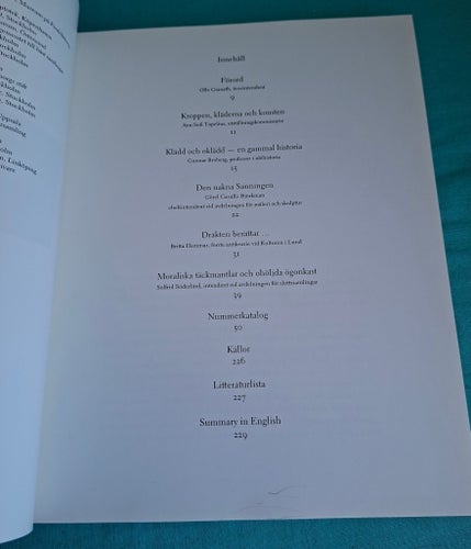 Klädd & oklädd av Olle Granath, Gunnar Broberg, Görrel Cavalli-Björkman, Britta