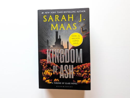 Kingdom of Ash - Sarah J. Maas | Paperback