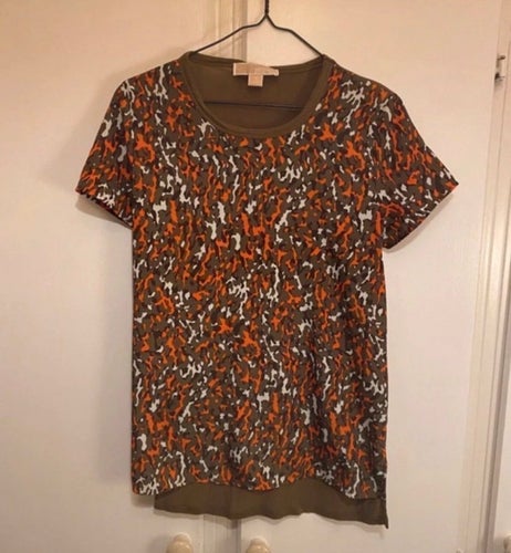 Michael Kors flerfärgad t-shirt, storlek M