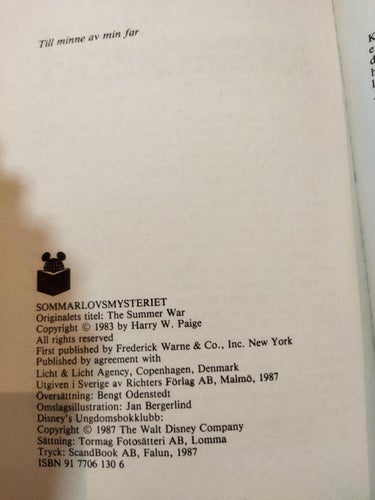 Sommarlovsmysteriet - Harry Paige. Bok, inbunden. Very Fine plus