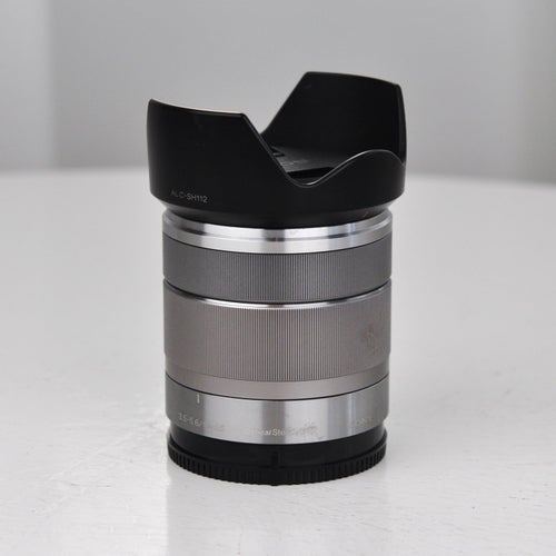 SONY E 3.5-5.6/18-55 OSS, e-mount