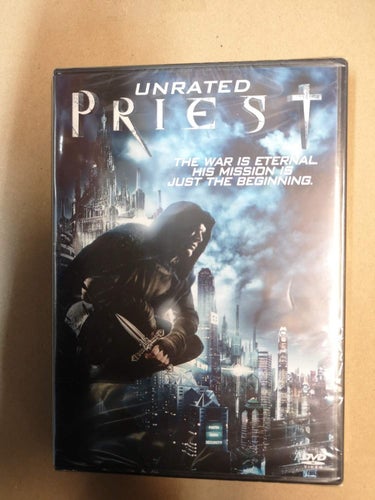 DVD Priest Unrated Paul Bettany Svensk text INPLASTAD