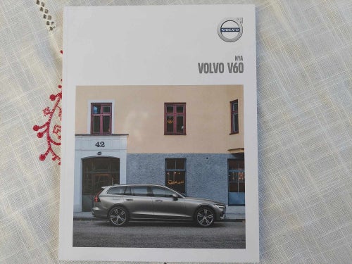 Volvo V60 2019 ..