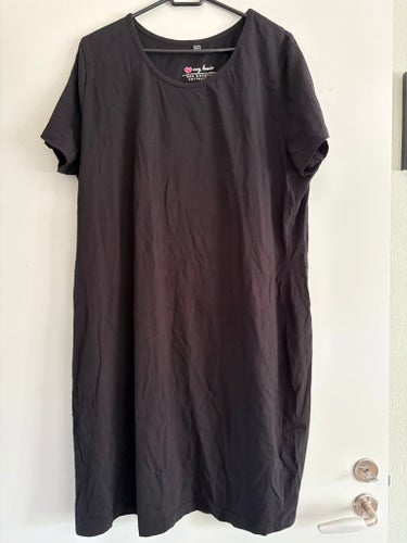 Bonprix svart klänning, lång t-shirt, storlek 48/50 XL