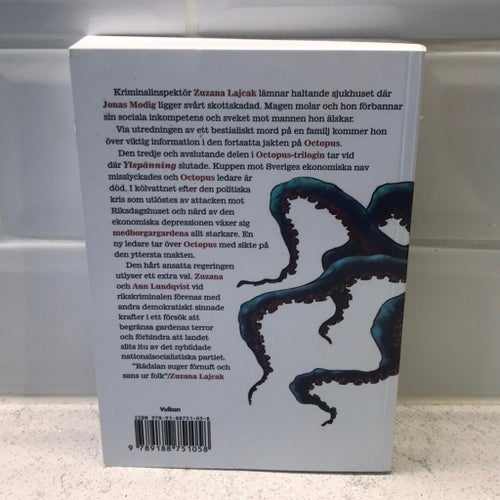 Octopus: Bära eller Brista av Ib Mendel-Hartvig, 2017