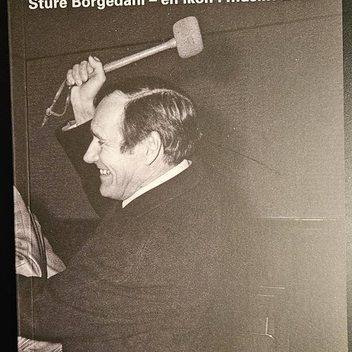 Bakom Artisterna: Sture Borgedahl - ikon i musikvärlden, Ylva Lilja & Ann Isler