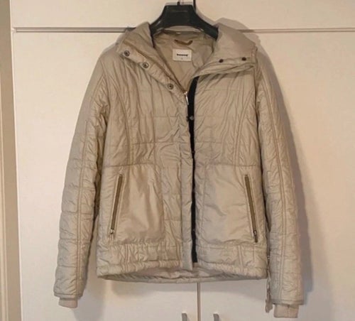 Boomerang beige jacka, storlek S