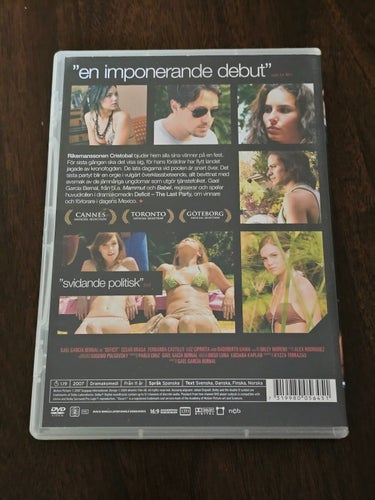 Déficit - The Last Party DVD (SV text)