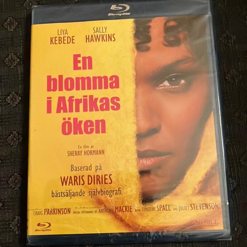 En blomma i Afrikas öken - Blu-ray NY och inplastad