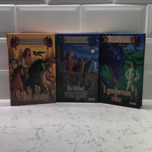 De Odödliga - Tamora Pierce - Fantasy Bokserie inbundna
