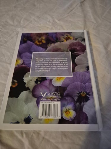 Trädgårdsbok Morgondagg och aftonljus