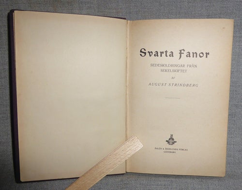 August Strindberg - Svarta fanor