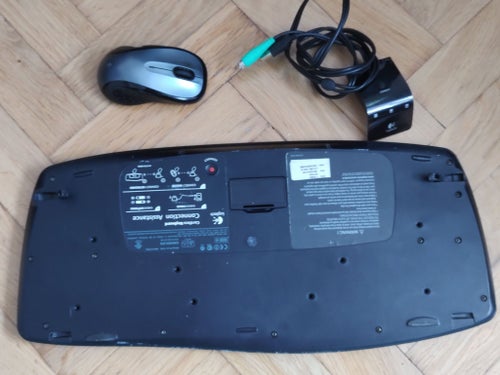 Logitech trådlöst tangentbord och mus