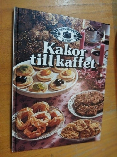 Kakor till kaffet - Kokboksklubben God Mat. bok. Very Fine+