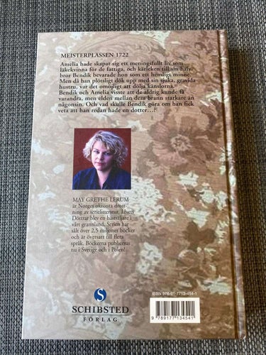 May Grethe Lerum - När dagen gryr - Livets Döttrar 15