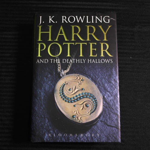J. K. Rowling - Harry Potter and the Deathly Hallows
