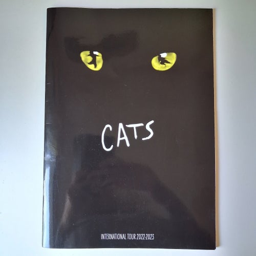 Cats International Tour 2022-2023 Programbok (Katter??)