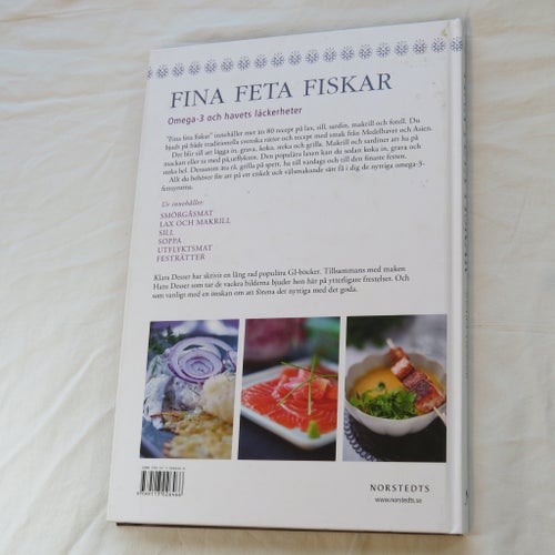 Fina feta fiskar av Klara Desser, 2009