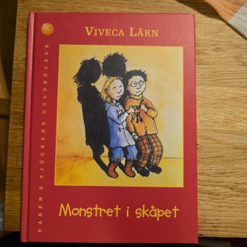 Monstret i skåpet - Viveca Lärn