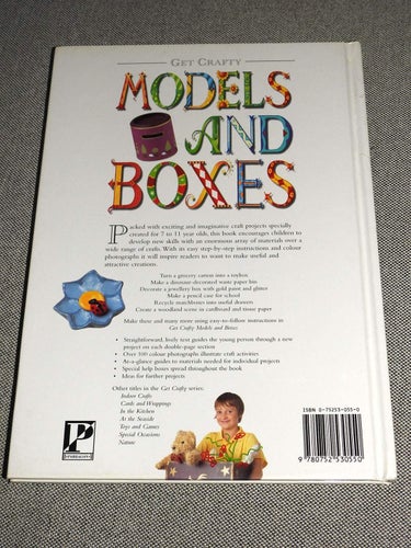 Get Crafty - Models and Boxes av Vivienne Bolton Inbunden bok. ISBN 0752530550