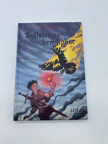 Pär Sahlin - Solhjärtats hemlighet - signerad