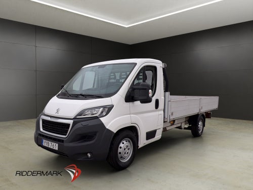 Peugeot Boxer 2.0HDi FLAKBIL Ny-Kamrem Värmare 3-Sits Moms