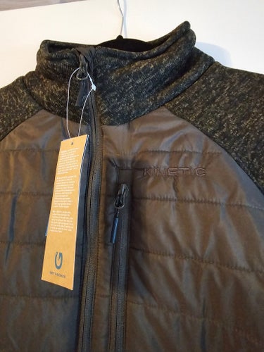 Kinetic mörk oliv jacka, storlek XL