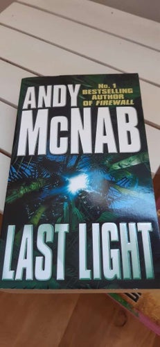 Last Light. Andy McNab