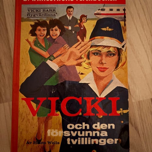 Vicki och den försvunna tvillingen av Helen Wells