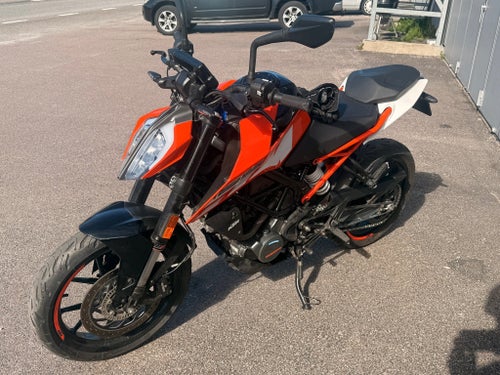 Ktm duke 125