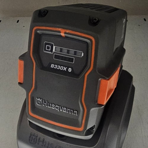 Husqvarna B330X Batteri med laddare