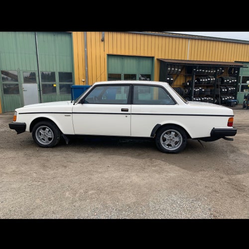 Volvo 242 / 240 DL 1983 - 1987