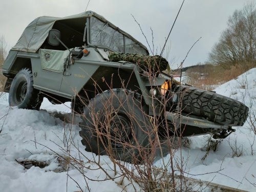 Militär TGB fotdon VOLVO L 3304 / Pvpjtgbil 9031 veteranbil försvarsmakten