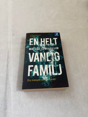 En helt vanlig familj av Mattias Edvardsson, 2019