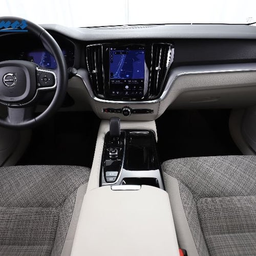Volvo V60 Recharge T6 II Core Bright