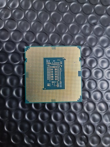 Intel Core i5-10400F Processor