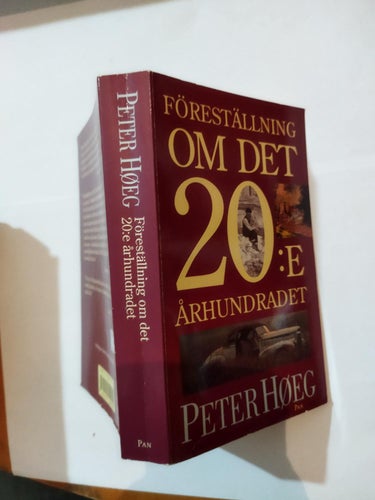 Föreställning om det 20e århundradet av Peter Høeg. bok, pocket. Fine