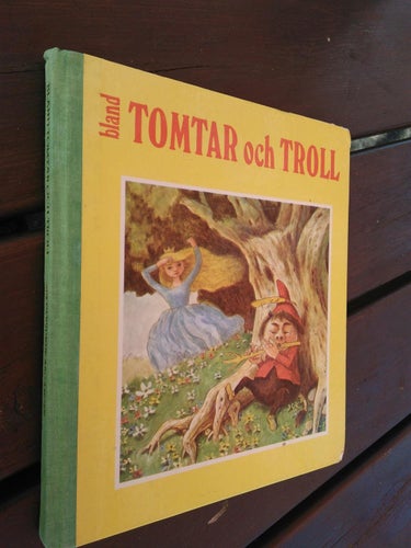bland Tomtar och Troll sextiosjunde årgången. bok, inbunden. Very Good
