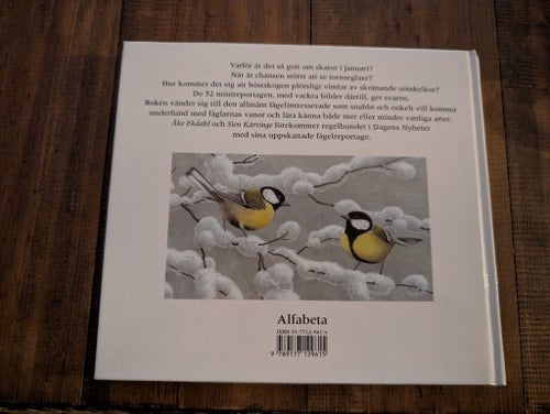 Fågelåret runt : 52 fåglar i närbild - Åke Ekdahl, Sten Kärvinge - 2000