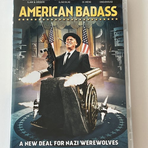 American badass (Barry Bostwick & Lin Shaye, 2012). Beg. DVD