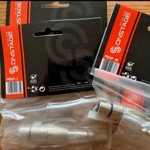 Adapter XLR-hona till 6,3mm hane. Stero och Mono