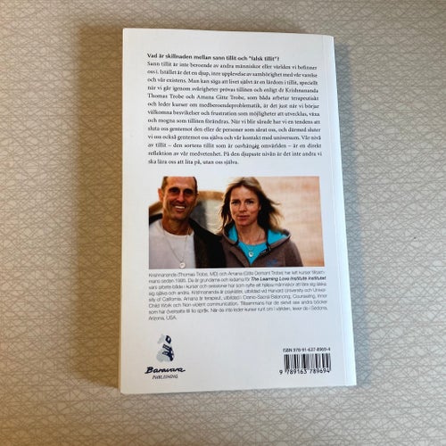 Sann tillit & tilltro av Kärlekens Tobe, 2017