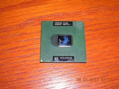 Intel  Mobil Celer 1400Mhz 400Mhz buss 512Kb cash 478 socket