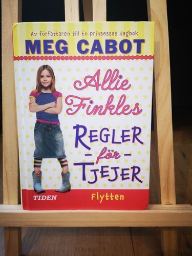 Allie Finkles Regler För Tjejer - Flytten