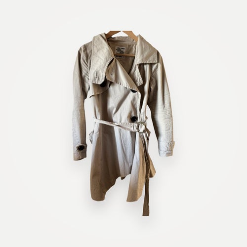 Just Female-trenchcoat